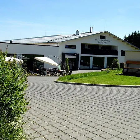 Reit- und Sporthotel Eibenstock-3